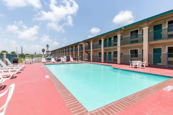 Rodeway Inn - Galveston image 18